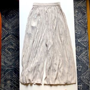 Uniqlo Cropped Pleated Wide Leg Satin Pants